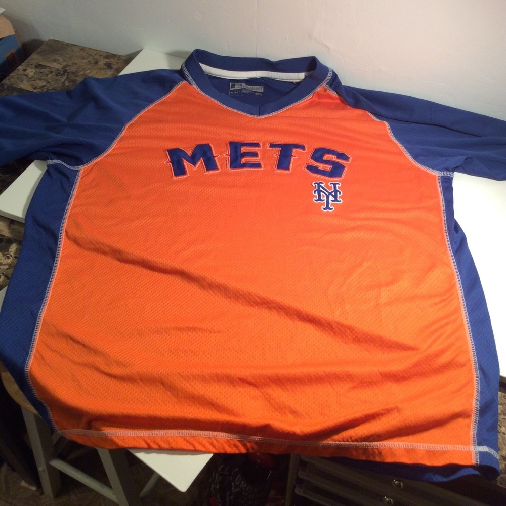 New York Met Jersey T-Shirt  Size  XL